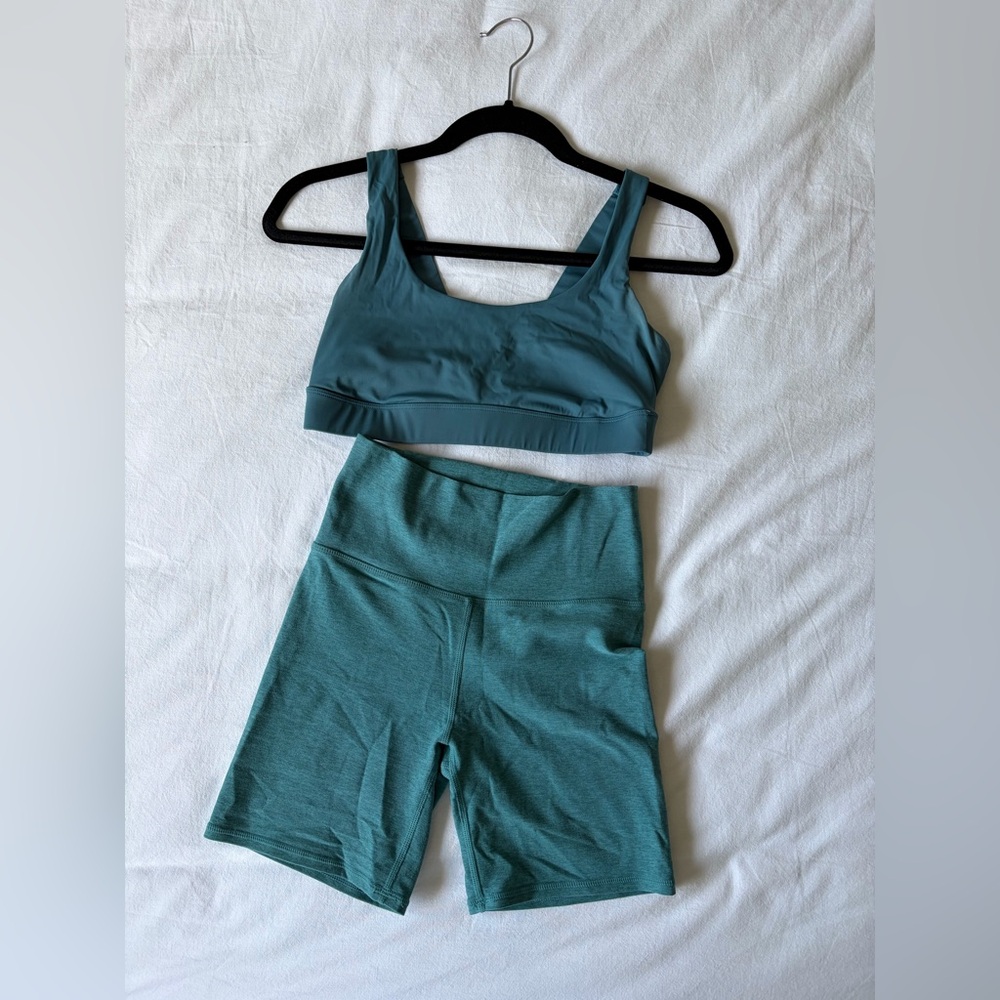 Vuori set